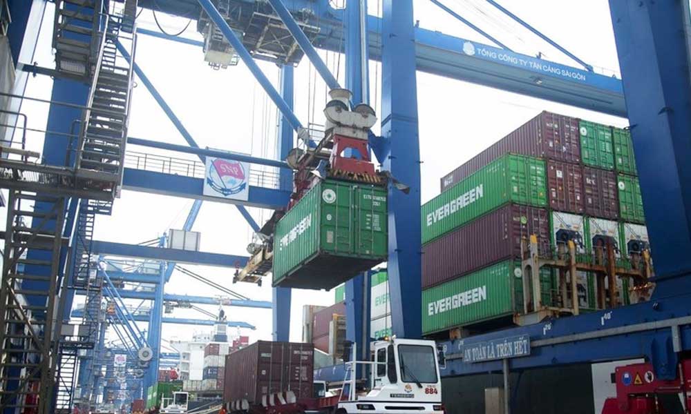 Vietnam emerges as bright economic spot in Asia: international media